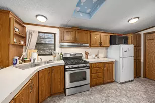 1825 34th St, Allegan, MI 49010 - Photo 7