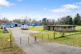 6501 Hawkins Rd, Jackson, MI 49201 - Photo 1