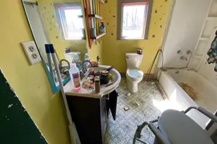 5632 Hughes Rd, Lansing, MI 48911 - Photo 7