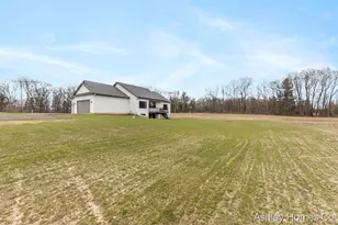 11035 Shaner Ave NE, Rockford, MI 49341 - Photo 43