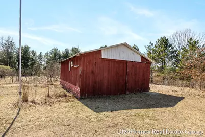 1695 160th Avenue, Morley, MI 49336 - Photo 9