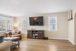 907 Wilson Ave, Norton Shores, MI 49441 - Photo 19