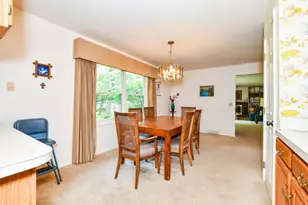 6596 Sunburst Dr, Portage, MI 49024 - Photo 5