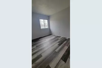 655 Robinwood Drive, Troy, MI 48083 - Photo 13