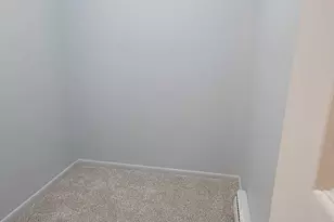 655 Robinwood Dr, Troy, MI 48083 - Photo 27