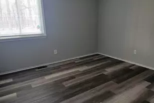 655 Robinwood Dr, Troy, MI 48083 - Photo 15