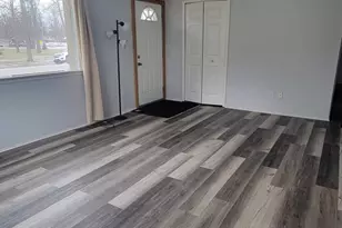 655 Robinwood Dr, Troy, MI 48083 - Photo 5