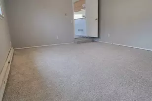 655 Robinwood Dr, Troy, MI 48083 - Photo 25