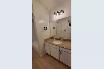 655 Robinwood Drive, Troy, MI 48083 - Photo 21