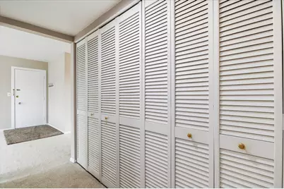 2106 Pauline Boulevard #201, Ann Arbor, MI 48103 - Photo 15