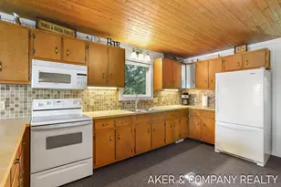 5320 Stella Rd, Custer, MI 49405 - Photo 7