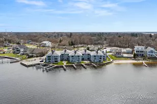 400 Lakeview Ct, Spring Lake, MI 49456 - Photo 35