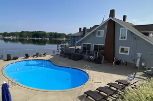 400 Lakeview Ct, Spring Lake, MI 49456 - Photo 33