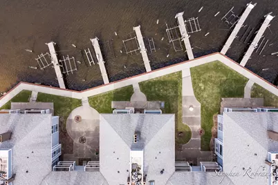 400 Lakeview Court #19, Spring Lake, MI 49456 - Photo 37