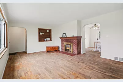 2305 Maple Drive, Jackson, MI 49203 - Photo 5