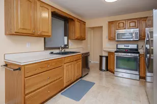 925 Westfall Ave, Kalamazoo, MI 49006 - Photo 7