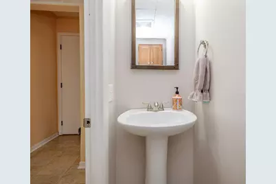 925 Westfall Avenue, Kalamazoo, MI 49006 - Photo 15