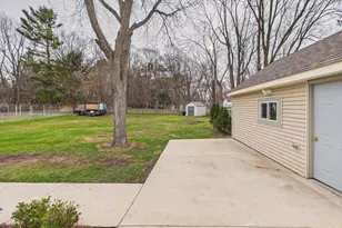 4440 Henry St, Norton Shores, MI 49441 - Photo 7