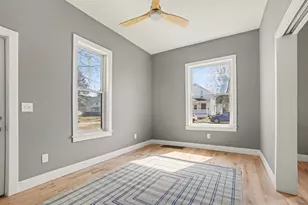 205 W 1st St, Ludington, MI 49431 - Photo 15