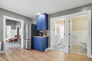 205 W 1st St, Ludington, MI 49431 - Photo 11