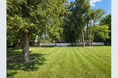 155 Hickory Hills, Marshall, MI 49068 - Photo 3