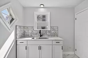 8449 Penrod St, Detroit, MI 48228 - Photo 5