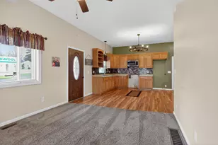 5121 Sunset Dr, Jackson, MI 49203 - Photo 5