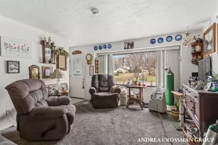 910 N Washington Ave, Battle Creek, MI 49037 - Photo 13