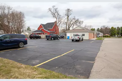 2301 Wildwood Avenue, Jackson, MI 49202 - Photo 15