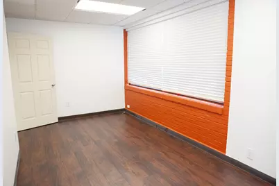 2301 Wildwood Avenue, Jackson, MI 49202 - Photo 11