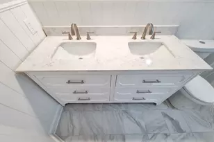 110 Hillsdale St, Hillsdale, MI 49242 - Photo 21