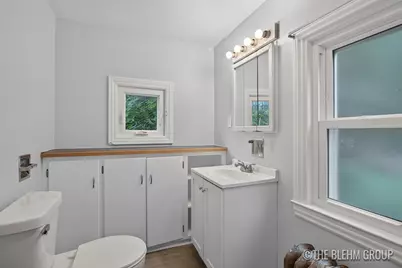 727 Emerald Avenue NE, Grand Rapids, MI 49503 - Photo 17