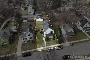 727 Emerald Ave NE, Grand Rapids, MI 49503 - Photo 41