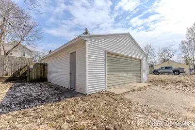 727 Emerald Avenue NE, Grand Rapids, MI 49503 - Photo 27