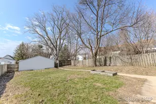 727 Emerald Ave NE, Grand Rapids, MI 49503 - Photo 25