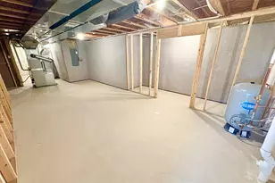 7070 Kettle Dale Ave SE, Alto, MI 49302 - Photo 19