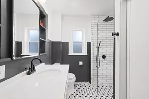607 Sherwood Ave, Three Oaks, MI 49128 - Photo 9