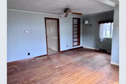 315 E Slosson Avenue, Reed City, MI 49677 - Photo 9