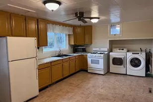 315 E Slosson Ave, Reed City, MI 49677 - Photo 17