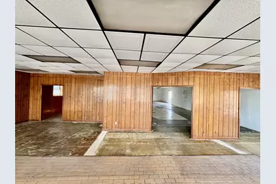 1015 E Napier Avenue, Benton Harbor, MI 49022 - Photo 11