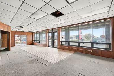 1015 E Napier Avenue, Benton Harbor, MI 49022 - Photo 5