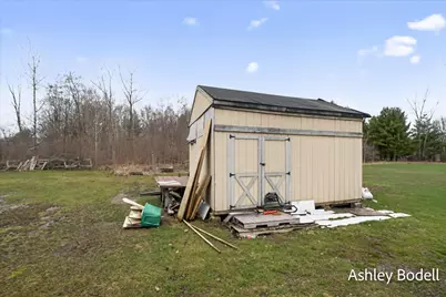 825 16 Mile Road NW, Kent City, MI 49330 - Photo 35