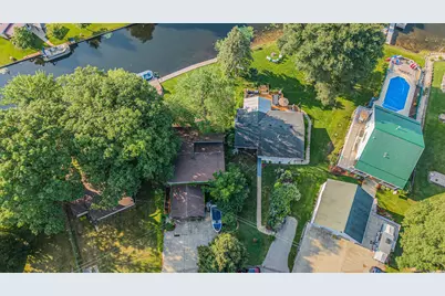 11422 Lakeshore Drive, Lakeview, MI 48850 - Photo 35