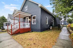 504 3rd St, Ludington, MI 49431 - Photo 1