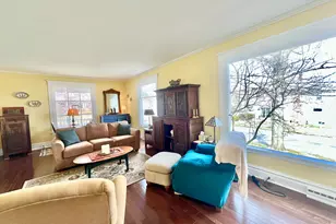 135 Budlong St, Hillsdale, MI 49242 - Photo 29