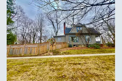 135 Budlong Street, Hillsdale, MI 49242 - Photo 9