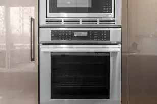 140 Prospect St, Grand Haven, MI 49417 - Photo 15