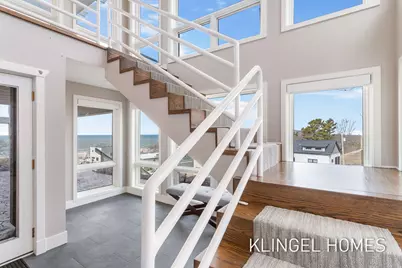 140 Prospect Street, Grand Haven, MI 49417 - Photo 5