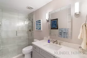 140 Prospect St, Grand Haven, MI 49417 - Photo 37