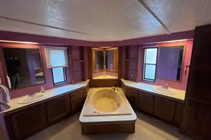 52239 Oxford Ln, Chesterfield, MI 48051 - Photo 9